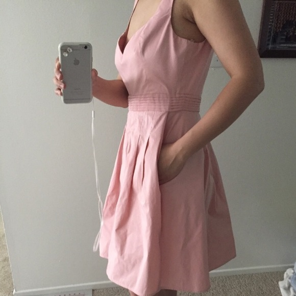 💖FLASH SALE💖BCBG MAXAZRIA Blush Dress - Picture 7 of 8